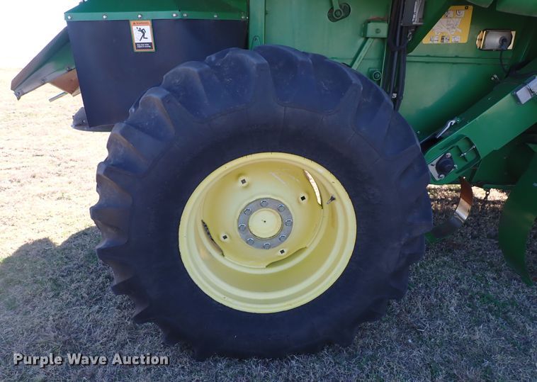 image for item DL6174 2002 John Deere 9650STS  combine