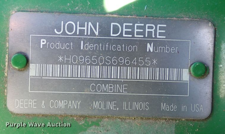 image for item DL6174 2002 John Deere 9650STS  combine