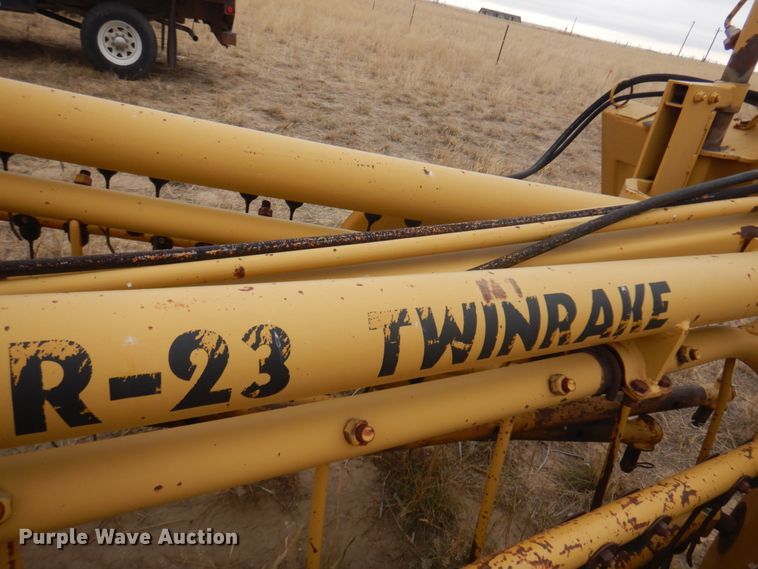 image for item DM5302 Vermeer R-23  hay rake