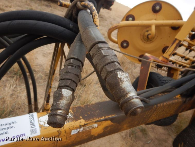 image for item DM5302 Vermeer R-23  hay rake