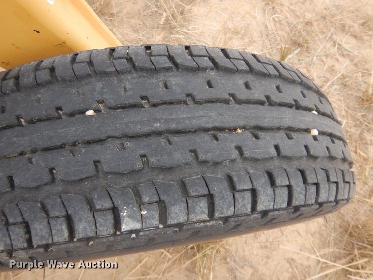 image for item DM5302 Vermeer R-23  hay rake