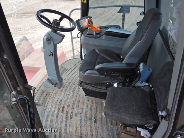 image for item DN0056 2014 Massey Ferguson WR9870  windrower