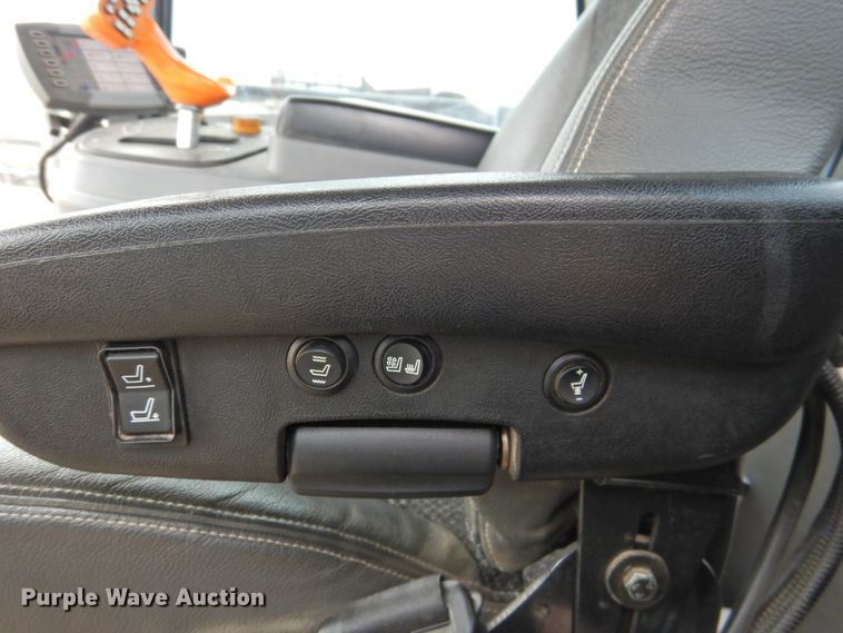 image for item DN0056 2014 Massey Ferguson WR9870  windrower