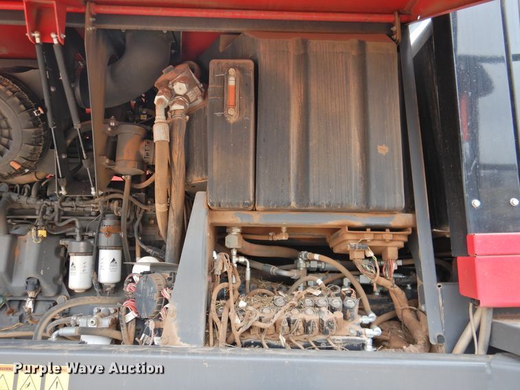 image for item DN0056 2014 Massey Ferguson WR9870  windrower