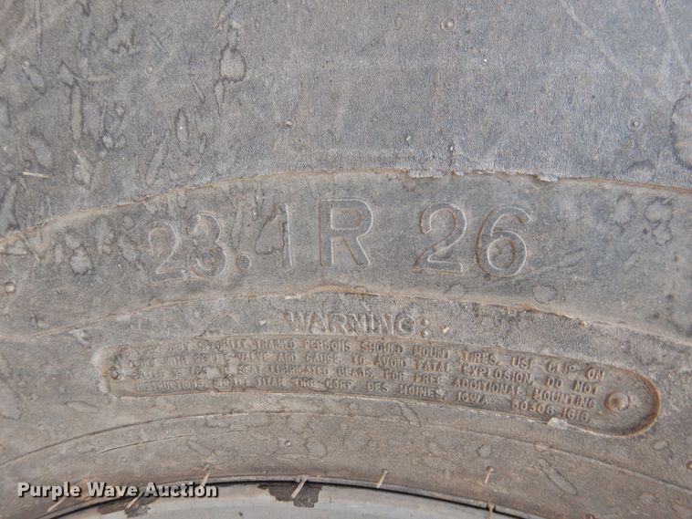 image for item DN0056 2014 Massey Ferguson WR9870  windrower