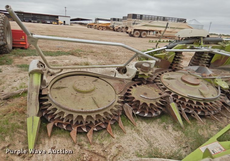 image for item DN0058 2014 Claas Orbis 750  rotary forage head