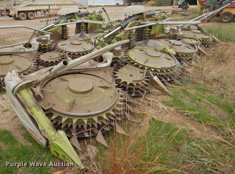 image for item DN0059 2016 Claas Orbis 750  rotary forage head