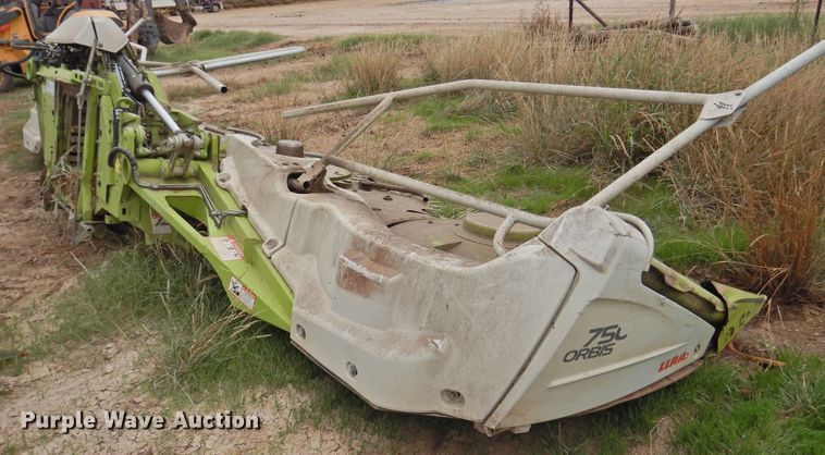 image for item DN0059 2016 Claas Orbis 750  rotary forage head