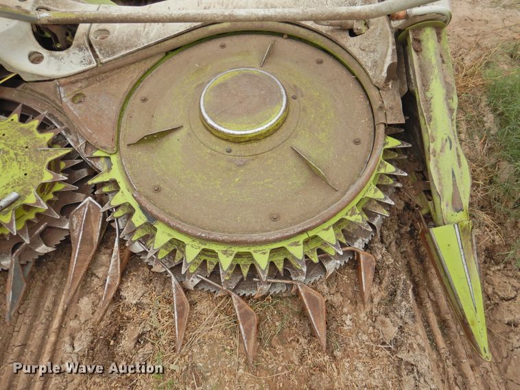 image for item DN0059 2016 Claas Orbis 750  rotary forage head