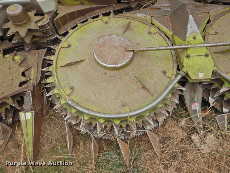 image for item DN0059 2016 Claas Orbis 750  rotary forage head