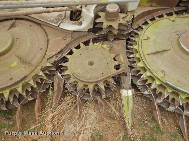 image for item DN0059 2016 Claas Orbis 750  rotary forage head