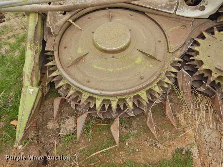 image for item DN0059 2016 Claas Orbis 750  rotary forage head