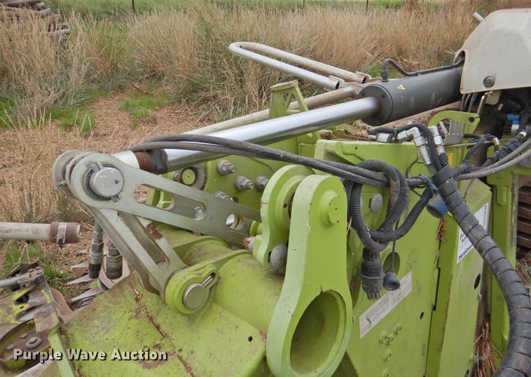 image for item DN0059 2016 Claas Orbis 750  rotary forage head