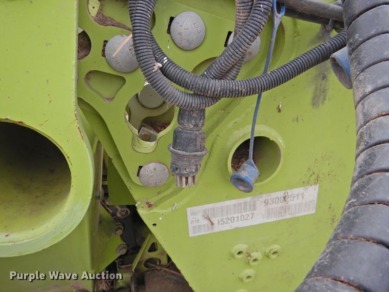 image for item DN0059 2016 Claas Orbis 750  rotary forage head