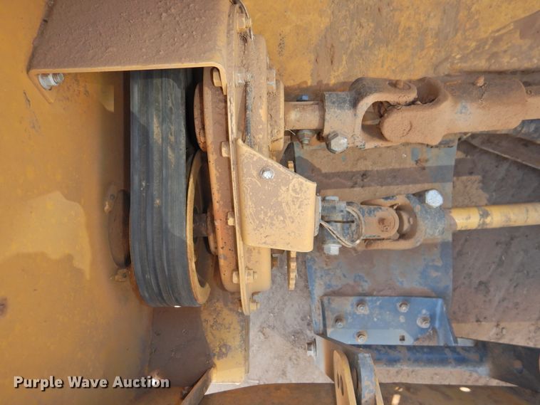 image for item DN0060 2014 Challenger WR9870  windrower