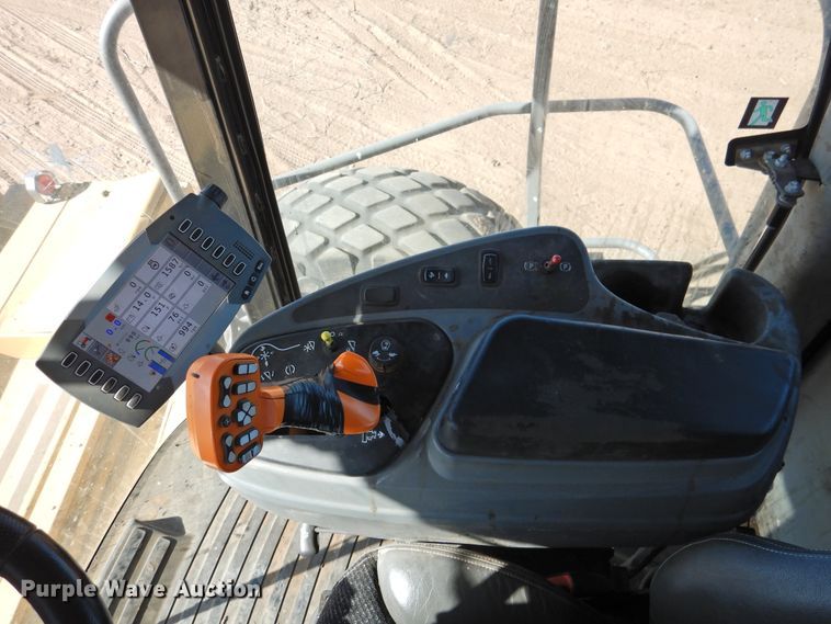 image for item DN0060 2014 Challenger WR9870  windrower