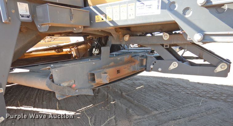 image for item DN0060 2014 Challenger WR9870  windrower