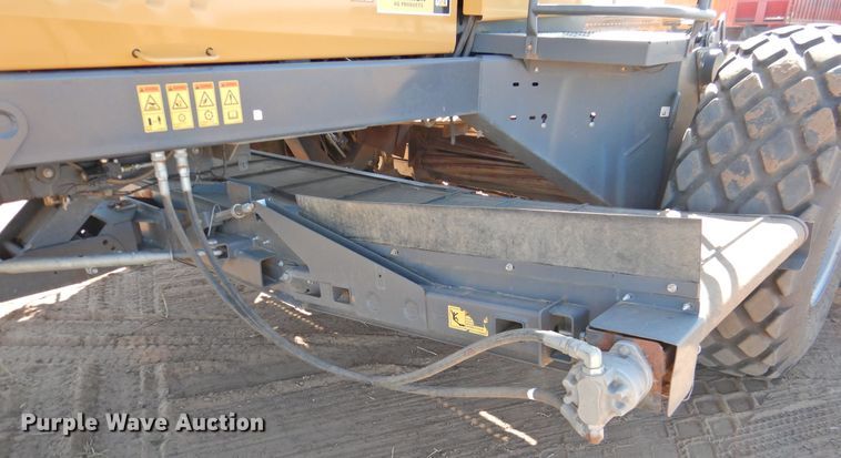 image for item DN0060 2014 Challenger WR9870  windrower