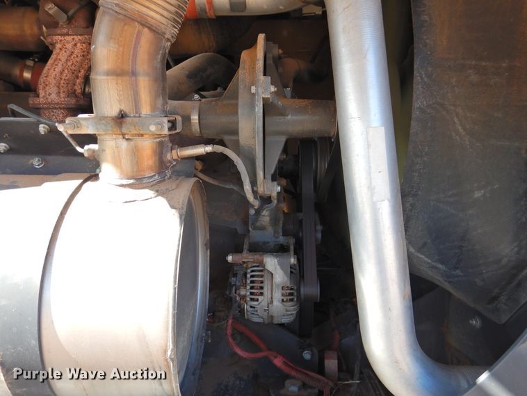 image for item DN0060 2014 Challenger WR9870  windrower