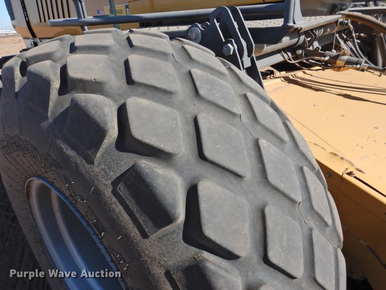 image for item DN0060 2014 Challenger WR9870  windrower