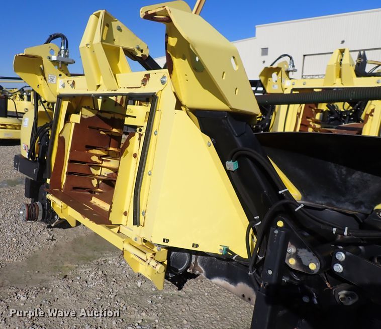 image for item DN2194 2016 John Deere 770  rotary forage head