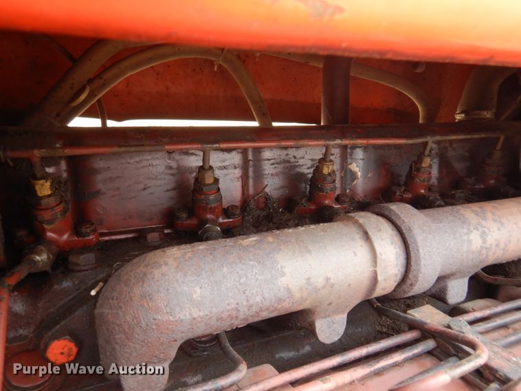 image for item DN6250 1974 Allis Chalmers 7040  tractor