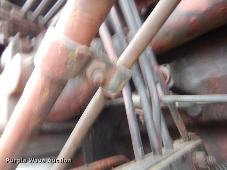 image for item DN6250 1974 Allis Chalmers 7040  tractor