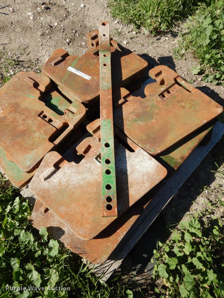 image for item ED9875 (12) John Deere suitcase weights