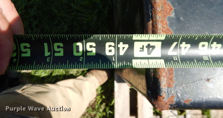 image for item ED9877 (5) hydraulic tanks