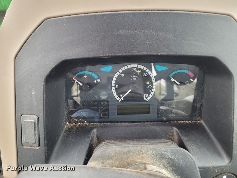 image for item FC9085 2013 John Deere 5085E  MFWD tractor