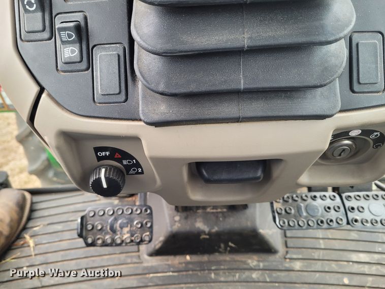 image for item FC9085 2013 John Deere 5085E  MFWD tractor