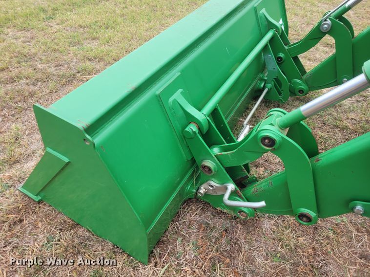 image for item FC9085 2013 John Deere 5085E  MFWD tractor