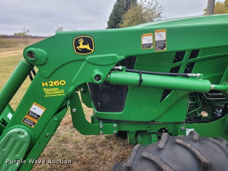 image for item FC9085 2013 John Deere 5085E  MFWD tractor