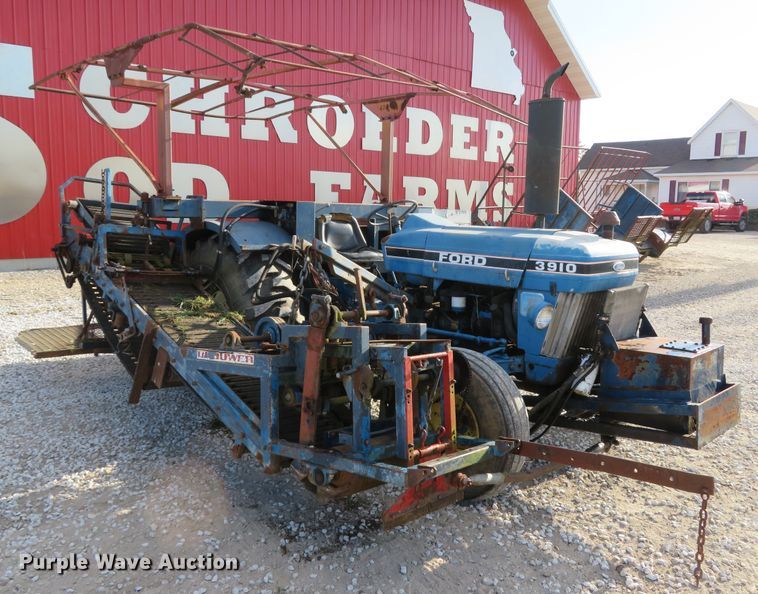 image for item FP9436 Ford 3910  tractor