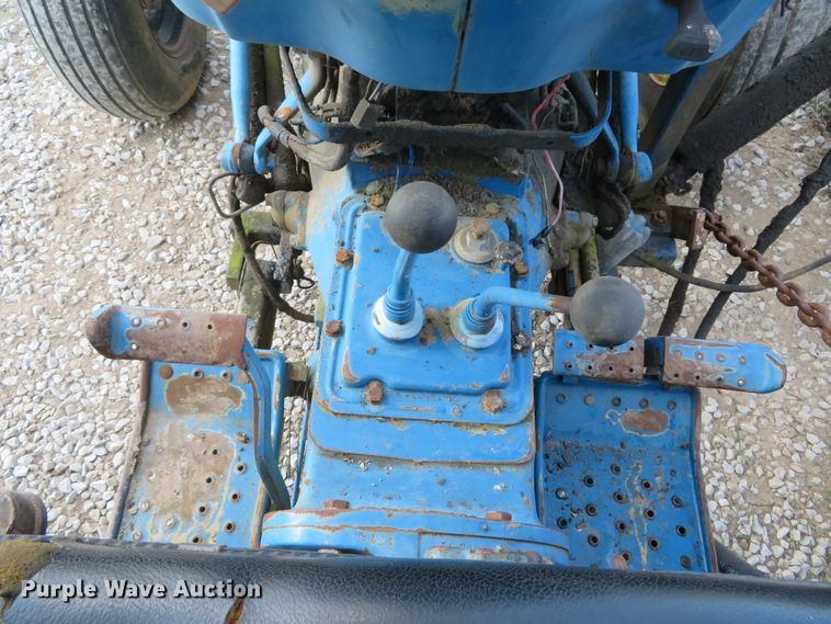 image for item FP9436 Ford 3910  tractor