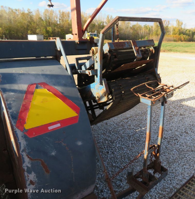 image for item FP9436 Ford 3910  tractor