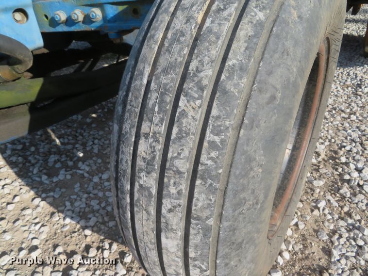 image for item FP9436 Ford 3910  tractor