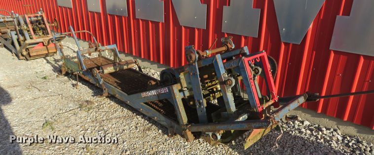 image for item FP9436 Ford 3910  tractor