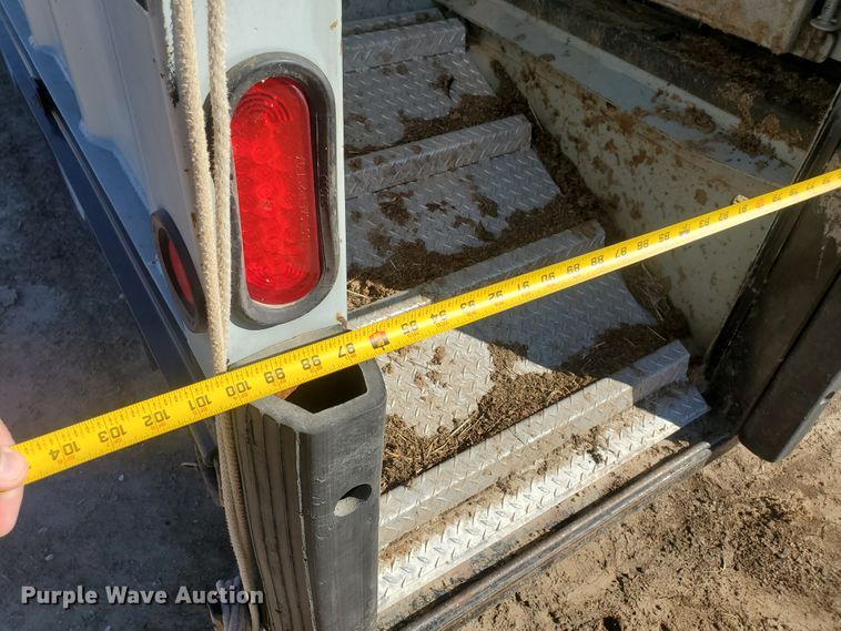 image for item GK9974 2011 Neville  livestock trailer