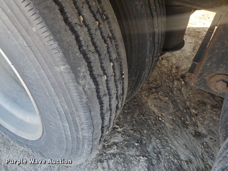 image for item GK9974 2011 Neville  livestock trailer