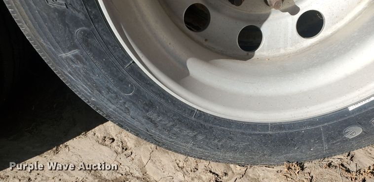 image for item GK9974 2011 Neville  livestock trailer