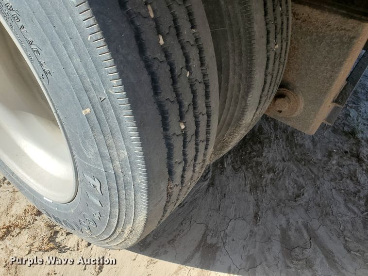 image for item GK9974 2011 Neville  livestock trailer