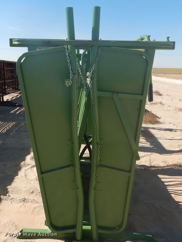 image for item HC9228 Squeeze chute