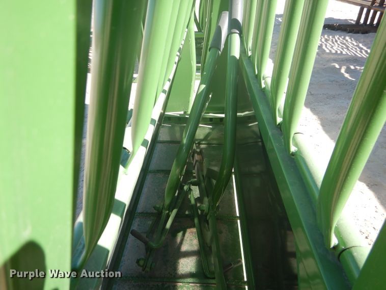 image for item HC9229 Squeeze chute