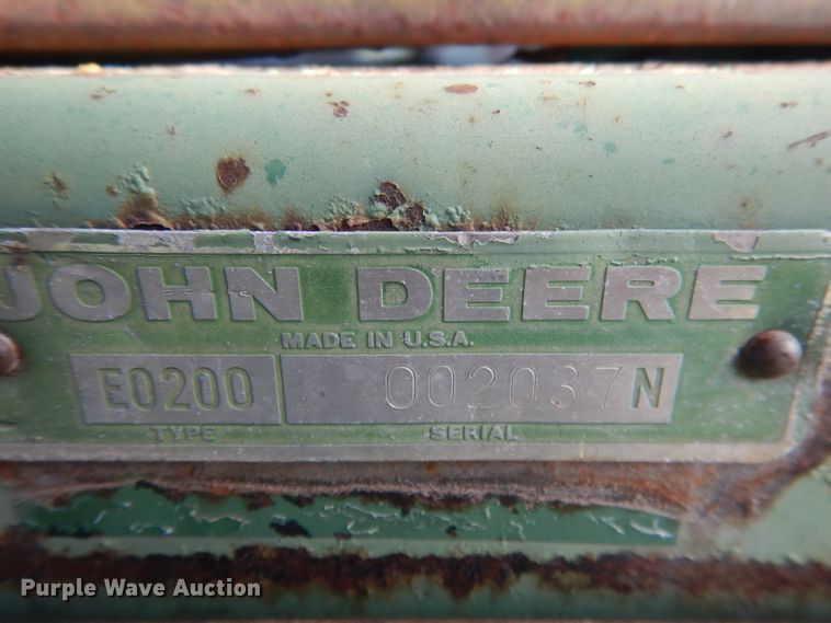 image for item HU9319 John Deere 200  hay bale stacker