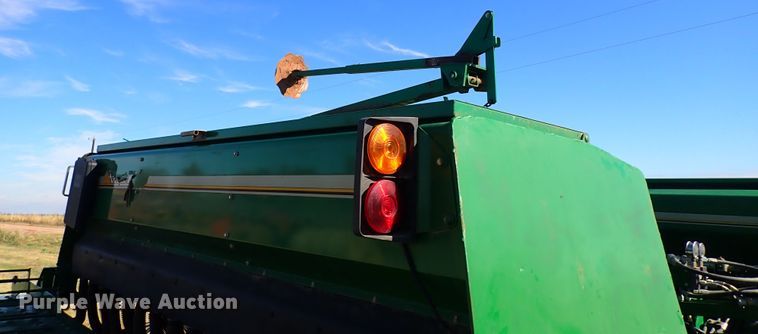 image for item IC9613 2011 Great Plains 3S-3000  grain drill