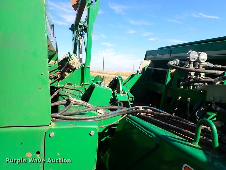 image for item IC9613 2011 Great Plains 3S-3000  grain drill