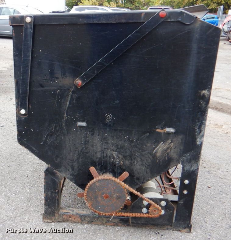 image for item ID9174 3C Cattle Feeders  cake feeder