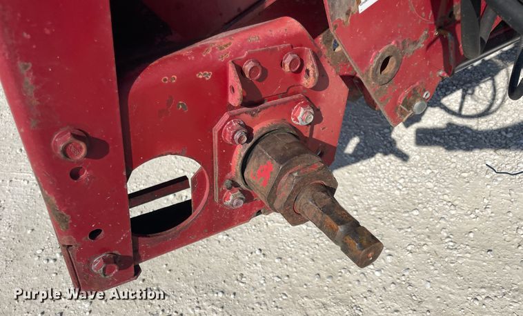 image for item ID9536 1998 Case IH 2388  combine