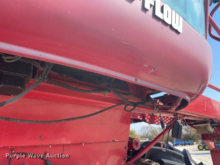 image for item ID9536 1998 Case IH 2388  combine